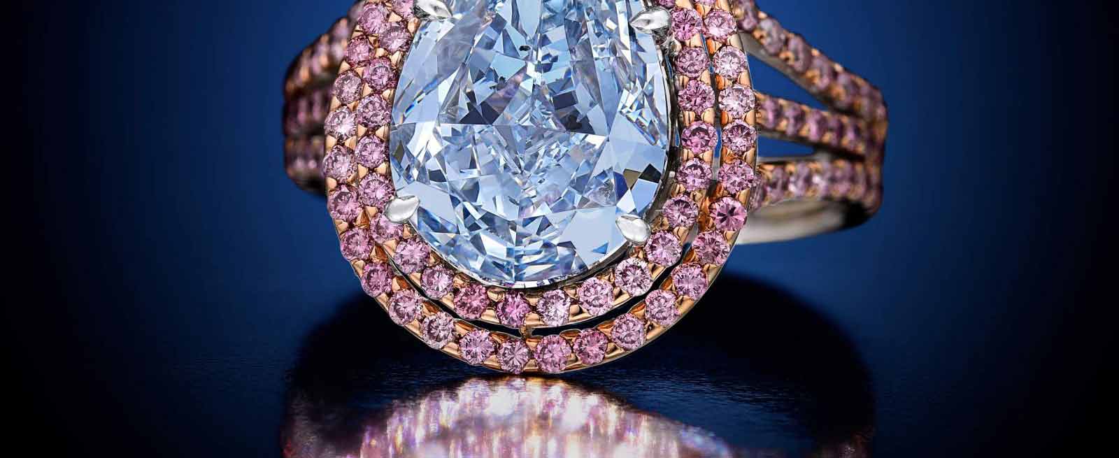 Blue-Diamond-ring-talajavaher-magazine