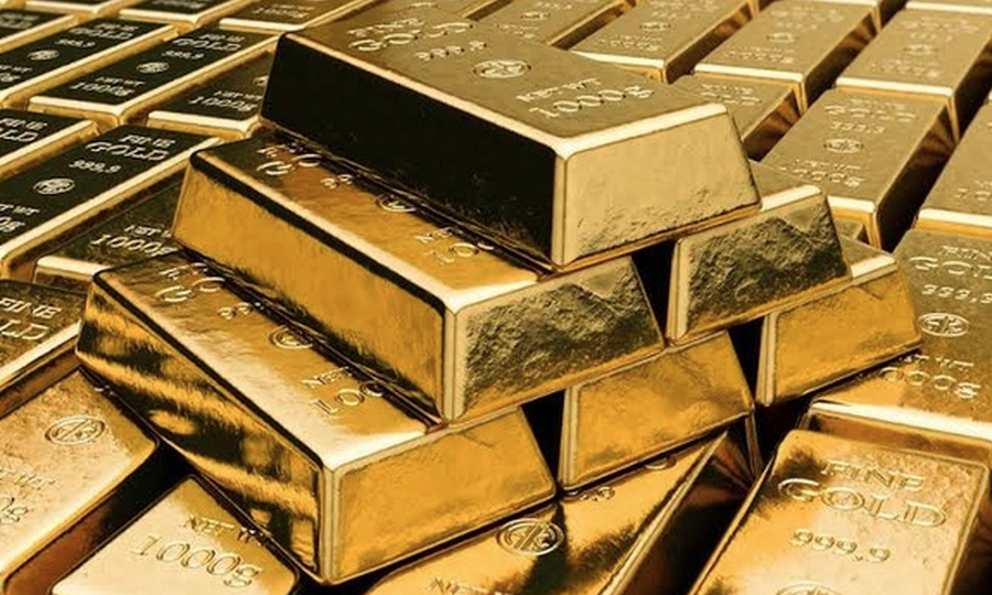 در بازار معاملات آتی آمریکا، هر اونس طلا با ۰.۲ درصد کاهش، به ۱۵۸۴ دلار و ۷۰ سنت رسید.