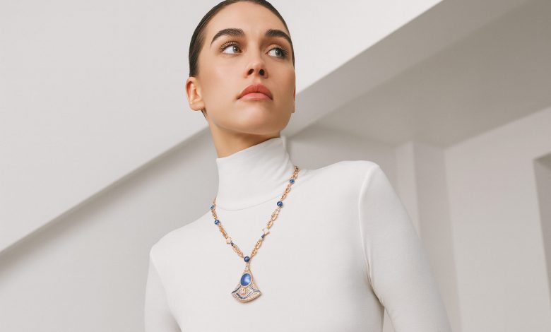 جواهرات الهام گرفته و طراحی شده از کانسپت آب با تنالیته رنگی همسو