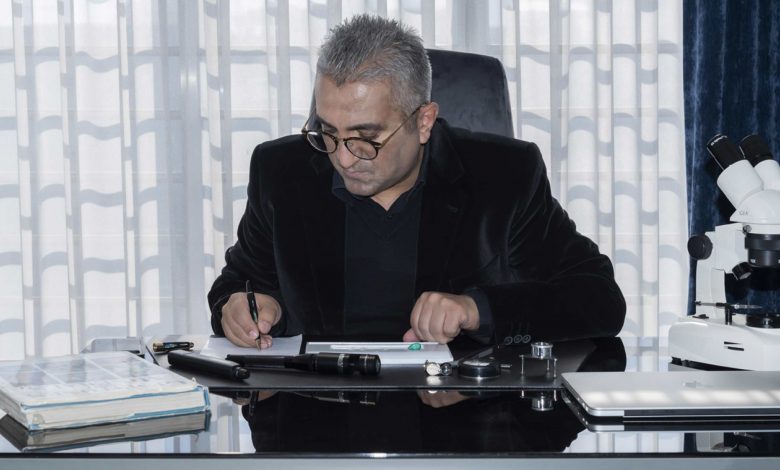 محمد مصدق نائب رییس انجمن فروشندگان طلا و جواهر