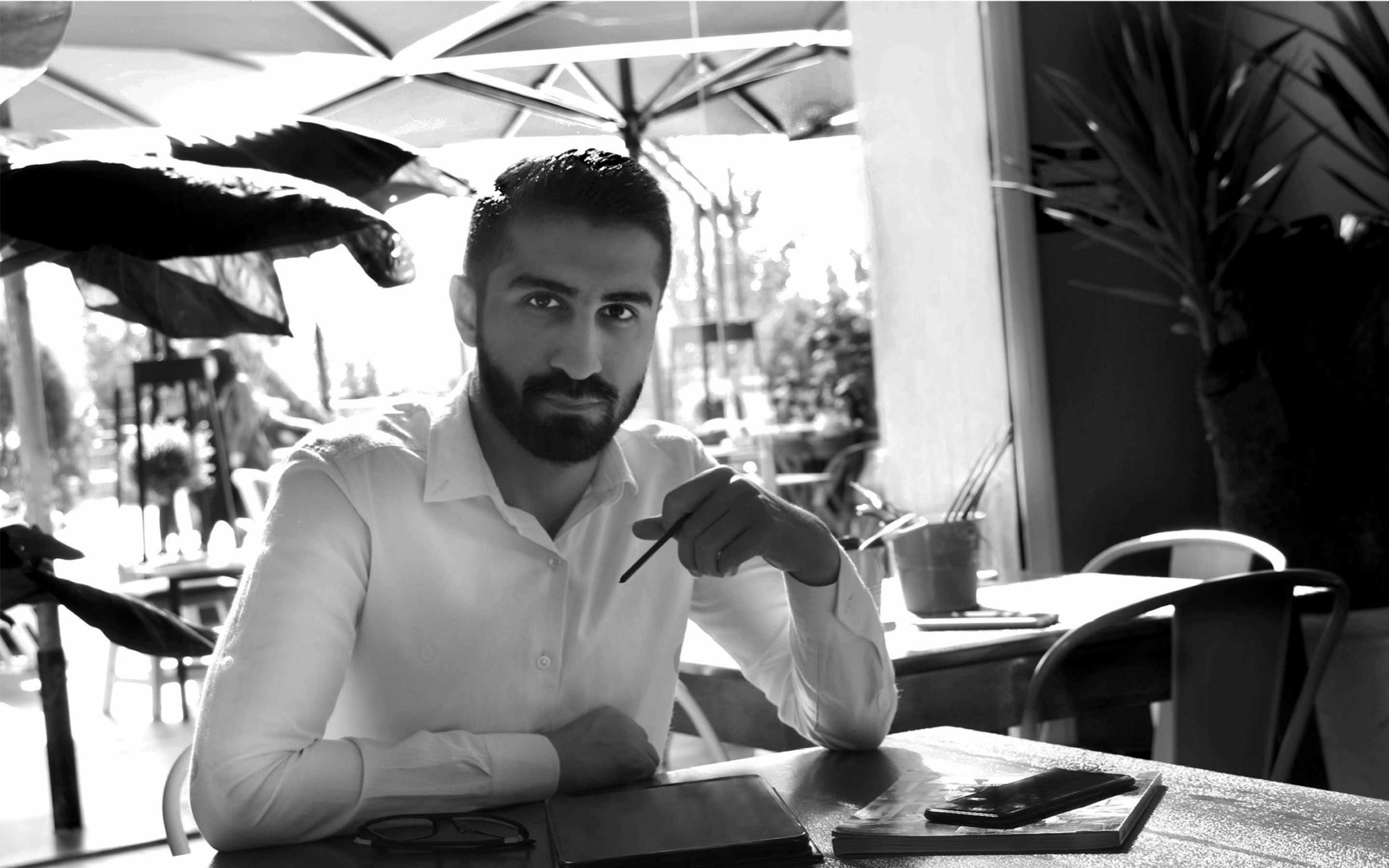 نیما باوردی